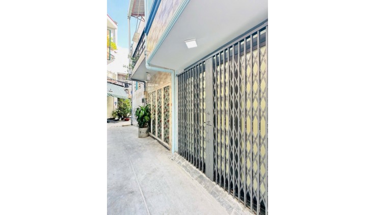 CỰC PHẨM Nhà MỚI Phú Thọ Hòa 28m2, 1Lầu, 3.x tỷ
